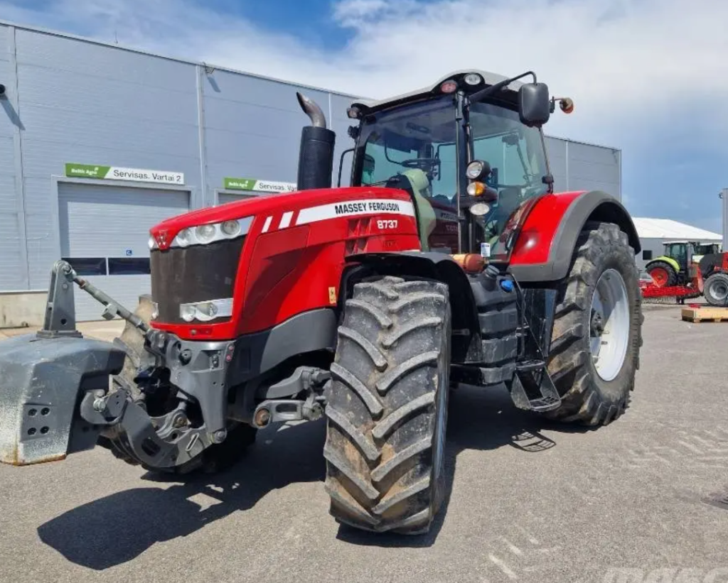 Massey Ferguson 8737